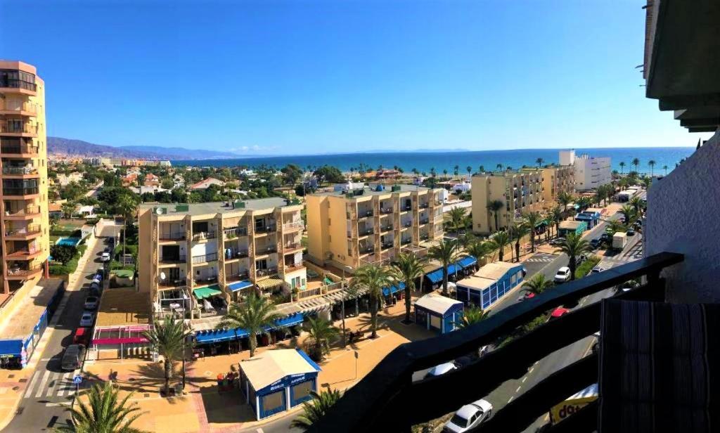 Apartamento Roquetas De Mar Urbanizacion, 2 Dormitorios, Gran Terraza Con Vista Al Mar, Wi-Fi, Parking Y Piscina Екстериор снимка